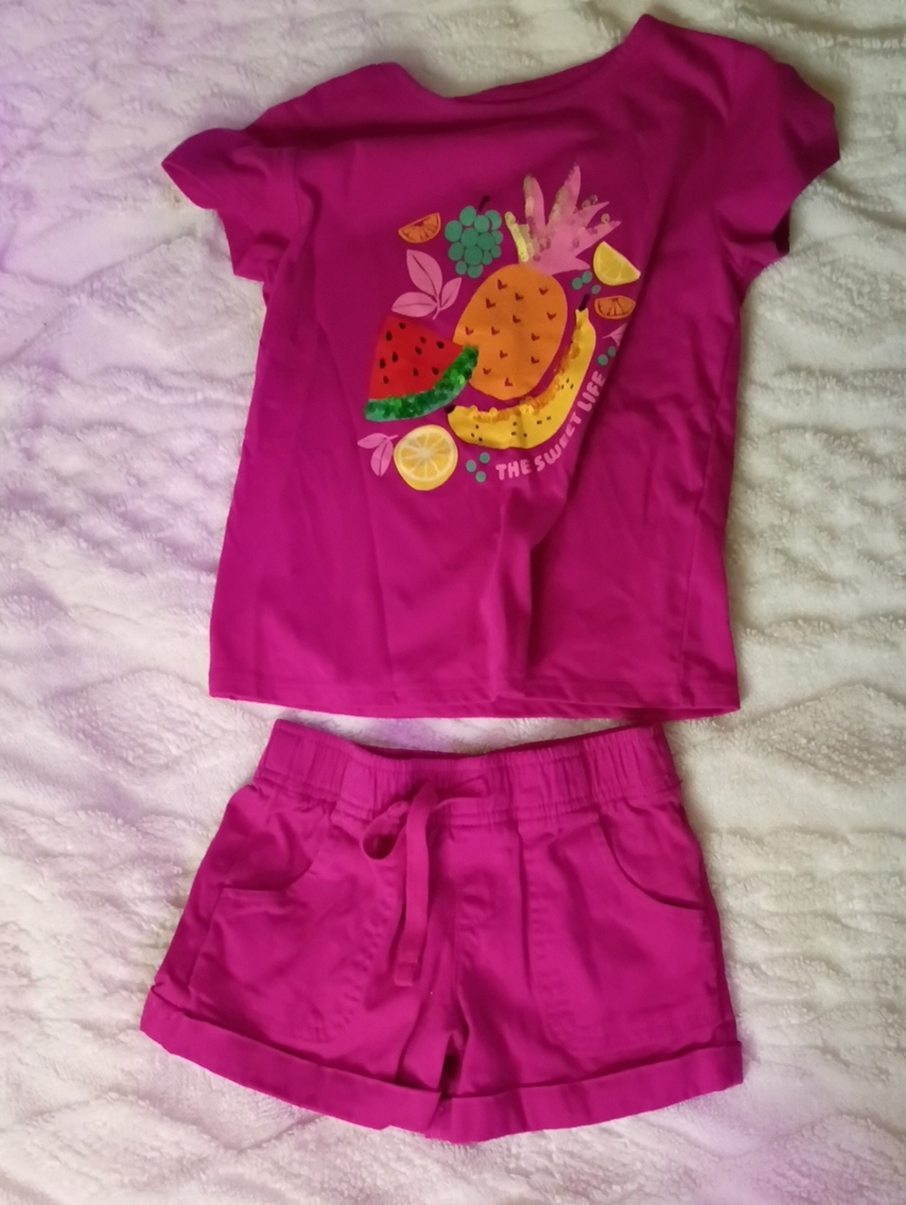 Wonderkids Hot Pink Fruit Graphic Tee & Shorts Set